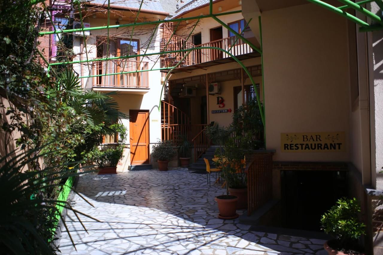 Отель Danisimo Hotel Тбилиси-29